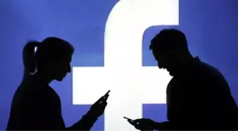 Eski Danışman İtiraf Etti! 'Facebook'u Sil' Kampanyası Çığ Gibi Büyüyor