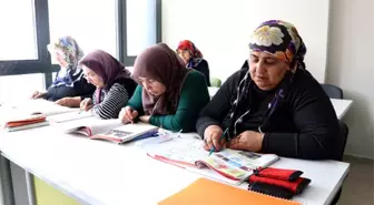 Halı Dokuyan Eller Kalemle Buluştu