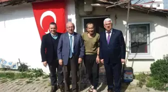 Başkanlar Albayrak ve Yüksel Velimeşe'deki Yaşlıları Ziyaret Etti