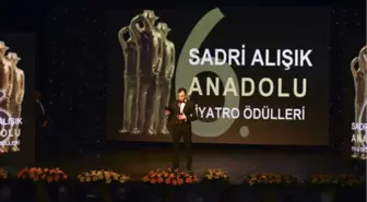 '8.Sadri Alışık Anadolu Tiyatro Oyuncu Ödülleri'' İçin Geri Sayım