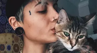 Avlu Dizisi Oyuncusu Nil Makaracı İsyan Etti: Lezbiyen Olduğum İçin Kadrodan Çıkarıldım