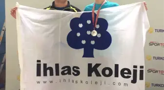 İhlas Koleji Öğrencisinden Yüzmede İkincilik