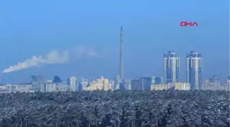 200 Metrelik Dev Televizyon Kulesini Alkışlar ile Yıktılar