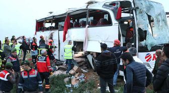 Şoförü Kalp Krizi Geçiren Yolcu Otobüsü Şarampole Devrildi: 4 Ölü, 34 Yaralı