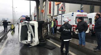 Avcılar'da Kontrolden Çıkan Araç Takla Attı: 7 Yaralı