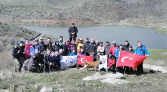 Doğaseverler Taşoluk'ta Yürüyüş Yaptı