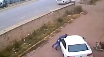 FETÖ Firarisinin Kendisini Yakalamaya Gelen Polisi Arabayla Ezdiği Anlar Kamerada