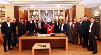 Antalyaspor Başkanı Bulut, Esnaf Odası'nda