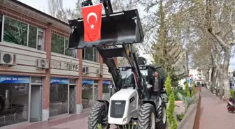 Gölbaşı Belediyesine Yeni İş Makinesi