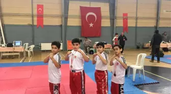 Kemalpaşa'da Spora ve Sporcuya Destek Sürüyor