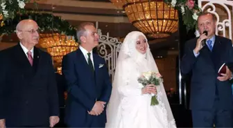 Cumhurbaşkanı Erdoğan AK Partili Milletvekilinin Nikah Şahidi Oldu