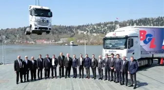 Mercedes-Benz Türk'ten 500 Adetlik Kamyon Teslimatı