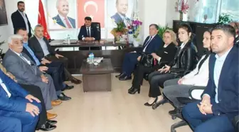 Ak Partili Savaş Didim'de Önce Partililerle Sona Halkla Bir Araya Geldi