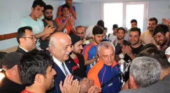 İskenderun Belediye Spor Şampiyon Oldu