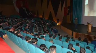 Ardahan'da 'Türkiye Gündemi' Adlı Konferans