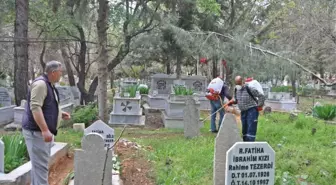 Gölbaşı İlçesinde Mezarlıklar İlaçlandı