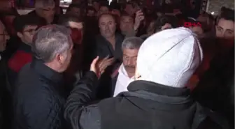 Konya-Başka Rabia'lar Ölmesin Diye Caddeyi Trafiğe Kapattılar-Hd
