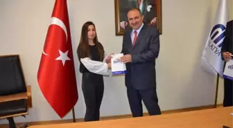 Vali Kaban Başarılı Sporcuları Ödüllendirdi