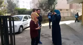 Ataşehir'deki Yangında Bebeğini Alan Dışarı Koştu