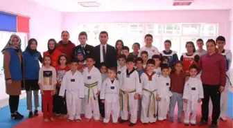 Kaymakam Girgin'den Başarılı Taekwondoculara Destek