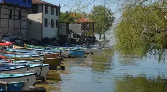 Su Seviyesi Yükseldi, Sandallar Yollara Çıktı