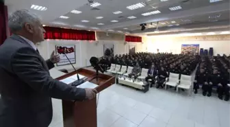 Bayburt Belediyesi Kitapla Buluşturmaya Devam Ediyor