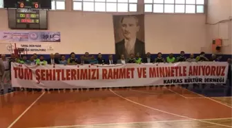 Tokat'ta, Şehitleri Anma Kaymakamlık Kupası Voleybol Turnuvası