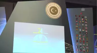 Türk Hariciyesi Dünyaya Diplomasi Dersi Veriyor