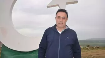 Ünlü Türkücü Mahmut Tuncer'den Mehmetçiğe Destek