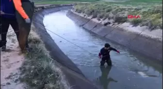 Aksaray Su Kanalına Düşen Genç Kayboldu