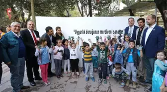 Buca'da Yollar Sevgiye Çıkıyor