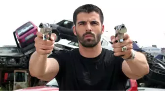 Mehmet Akif Alakurt'tan Adanalı Dizisi İzleyicisine Ağır Küfür: O...pu Çocukları