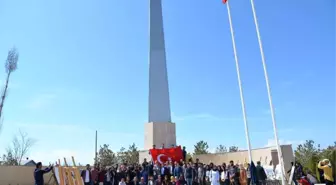 Zeve Şehitliği'nde Açık Hava Konferansı ve Fotoğraf Sergisi