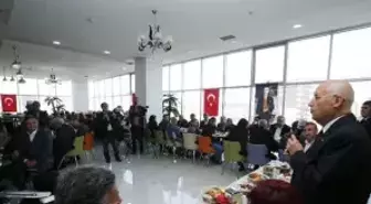 Başkan Yaşar Ata Mahallesi Esnafıyla Kahvaltıda Buluştu