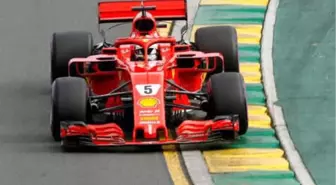 Çin'de Pole Pozisyonu Vettel'in!