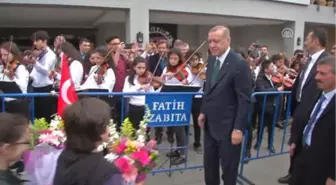 Cumhurbaşkanı Erdoğan, Sulukule Akademisi Öğrencilerinin Açık Hava Konserini Dinledi (2)