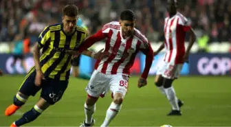 Sivasspor - Fenerbahçe Maçı Hangi Kanalda, Saat Kaçta? Muhtemel 11'ler