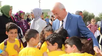 Torbalı'da Çocuk Oyunları Şenliğine Büyük İlgi