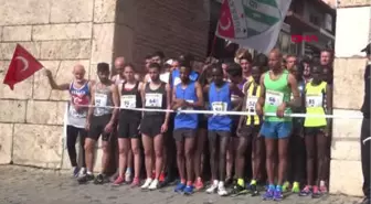 13'üncü Uluslararası Tarihi Kent Koşusu Yarı Maratonu'na Afrikalılar Damga Vurdu - Hd