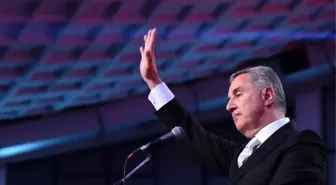 Karadağ Cumhurbaşkanlık Seçimlerini Milo Djukanovic Kazandı