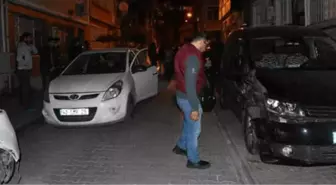 Son Sürat Ara Sokağa Giren TIR'ın Araçları Ezip Geçtiği Anlar Kamerada