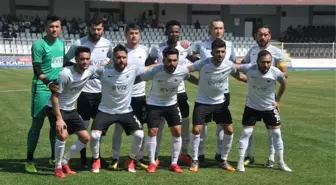 Kuşadasıspor Bal'da Kalmayı Başardı