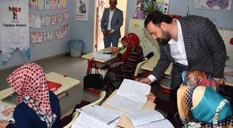 Tepebaşı Akademi Derneği'nden Okuma Yazma Seferberliğine Destek
