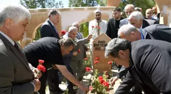 Eski Belediye Başkanı Hamit Fendoğlu Mezarı Başında Dualarla Anıldı