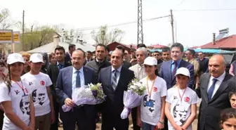 Vali Ustaoğlu: 'Yol da Olur, Hizmet de Olur Ama Devletsiz Olunmaz'