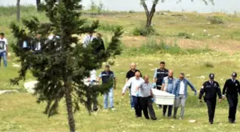 Ağaca Asılı Bulunan İnşaat İşçisinin Cebinden Borç Ödeme İhtarnamesi Çıktı