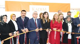 Kadın ve Demokrasi Derneği Açıldı
