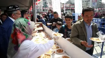 40 Bin Kişilik 'Türkistan Pilavı ve Hamsi Şöleni' Başlıyor