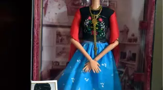 Ünlü Ressam Frida Kahlo'nun Barbie Bebeği Meksika'da Yasaklandı