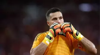 Julio Cesar Futbolu Bıraktı